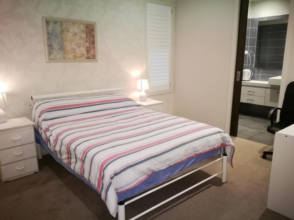Hotel Lucky House Point Cook Esterno foto
